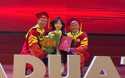 Nữ sinh tí hon, mồ côi cha mẹ vượt số phận tốt nghiệp loại giỏi trường Thuỷ lợi