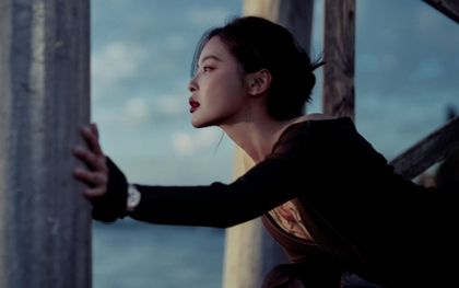 Từ vai phụ bị cười nhạo đến ngôi vương: Người phụ nữ 39 tuổi viết lại trật tự Cbiz!