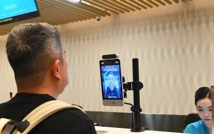 Khi hàng không gọi tên AI, wifi, VNeID...