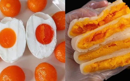 Vào vụ bánh Trung thu, trứng muối tươi "cháy hàng" mọi mặt trận