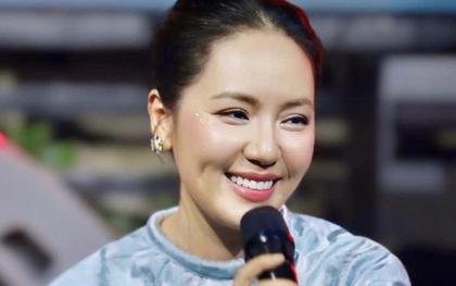 Kể chuyện người bí ẩn chuyển 10 nghìn đồng/ngày, ca sĩ Phương Linh bỗng bị soi lỗi chính tả: Phản hồi 1 câu ngỡ ngàng!