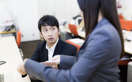 Phim không dám viết: Sếp nữ ngoại tình với cấp dưới, đưa cho vợ của người tình 11 tỷ đồng để thuyết phục ly hôn