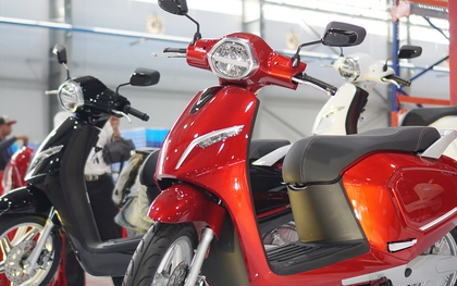 Xe máy điện gây sốt khi giảm giá còn 25 triệu: Ngoại hình đẹp, pin chạy 112km thách thức xe xăng