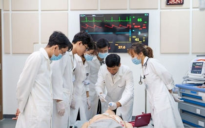Chi phí học bác sĩ nội trú, cao nhất lên tới hơn 900 triệu đồng/năm