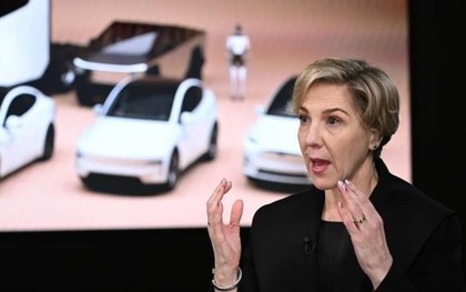 Chủ tịch Tesla: Chỉ Elon Musk đủ sức lèo lái công ty 10 năm tới, là thiên tài hiếm khi xuất hiện