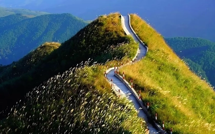 Du lịch Quảng Ninh có điều mới lạ