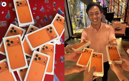 Cường Đô La không nói mình giàu, Cường Đô La chỉ đem “cả lố” iPhone 17 Pro Max gặp là tặng!