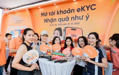 Đêm nhạc V Fest siêu “cháy”, điểm hẹn “sống ảo” từ SHB cũng “chất” không kém