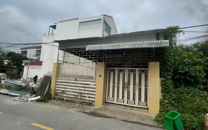 Giải cứu người đàn ông khóa trái cửa phòng ngủ với 3 bình gas đã mở van