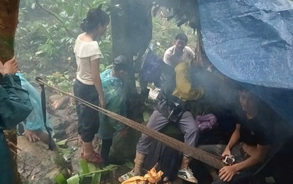 Cả trăm người đội mưa bão, vào rừng tìm người đàn ông mất tích ở Đà Nẵng