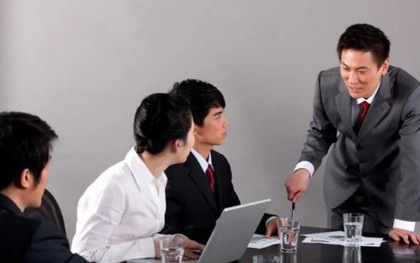 10 thói quen hạn chế khả năng và thu nhập của bạn