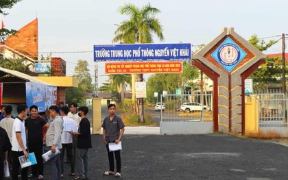 Trường cấp 3 bị "tuýt còi" vì săp xêp giao viên gây hoang mang