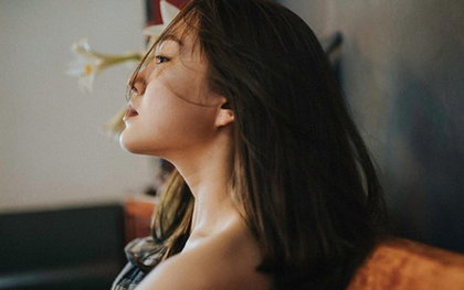 Một người phụ nữ có thể giữ 1 thái độ trong ba tình huống này cho thấy cô ấy không đơn giản