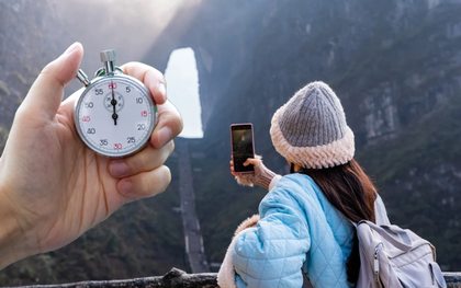 Đi chơi giờ cũng phải "hồi hộp": Điểm du lịch nổi tiếng gây tranh cãi vì đặt đồng hồ bấm giờ giới hạn thời gian chụp ảnh