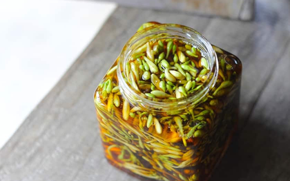 Uống "thần dược truyền miệng", người đàn ông 59 tuổi men gan tăng 1000 lần, bác sĩ chỉ ra nguyên nhân