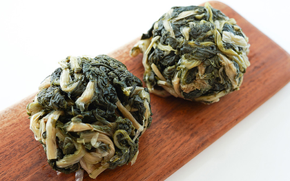 Đừng chỉ ăn củ lá loài cây này như "nhân sâm người nghèo", ở quê nhà nào cũng có