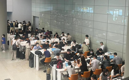 Bí mật sau bức ảnh sân bay Thượng Hải đang lan truyền: Lý do khiến người trẻ "lao đầu" vào các thành phố hạng nhất