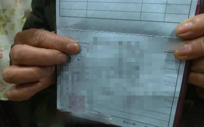 Đi làm lại hộ khẩu, vợ phát hiện ra bí mật động trời của chồng