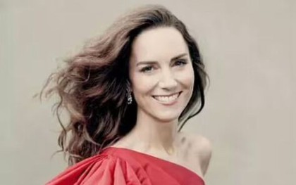 Bức ảnh sinh nhật tuổi 44 gây bão: Kate Middleton và sự lựa chọn trang phục gói trọn tình yêu 13 năm trước