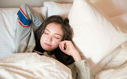 Một thói quen ngủ tưởng nhỏ nhưng có thể giúp kéo dài tuổi thọ thêm 4 năm, khoa học đã công nhận!