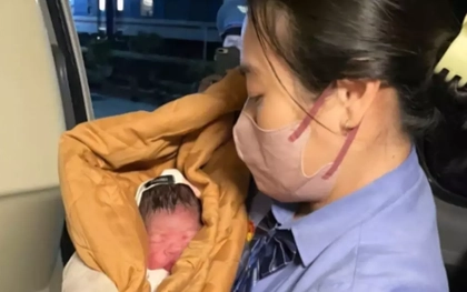 Bé trai chào đời trên tàu Thống Nhất đầu năm mới