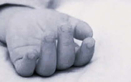 Vừa uống thứ quen thuộc, bé 20 tháng tuổi tử vong