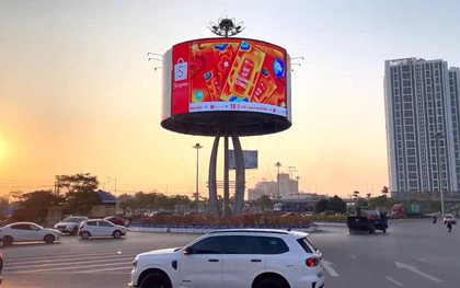 Đón 2026, Shopee “chịu chơi” với bao lì xì khổng lồ phủ sóng khắp phố