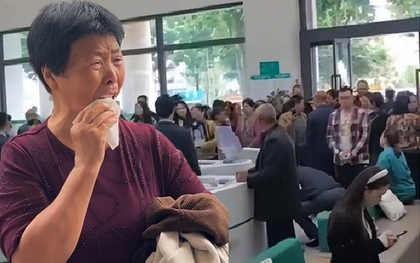 Hơn 100 người gửi 377 tỷ đồng vào ngân hàng với cam kết lãi suất cao, đến nhận tiền thì nhân viên thông báo: 0 có đồng nào