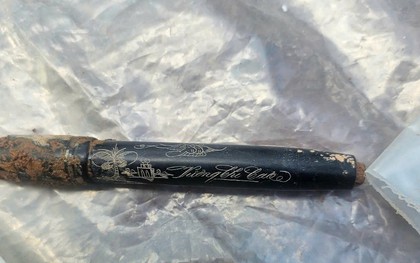 Phát hiện 4 hài cốt liệt sỹ, có di vật bút máy khắc tên ‘Vương Chí Cao’