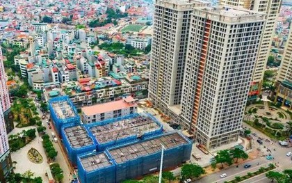 ''Lãi suất vay mua nhà tăng, tôi đang chờ giá chung cư hạ mạnh để mua''