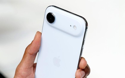 iPhone mới ra mắt rớt giá chưa từng có, giảm sập sàn gần 10 triệu đồng