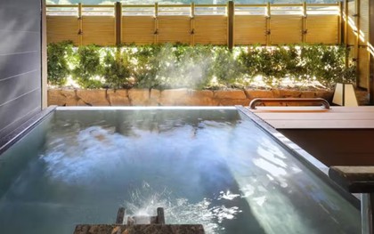 Choáng: Bé trai 13 tuổi xuất huyết não sau 20 phút tắm bồn nước nóng