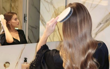 Tóc rụng giảm rõ khi xả bằng 1 loại đồ uống cực quen, tủ lạnh nhiều nhà có sẵn