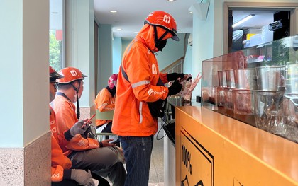 Làm việc xuyên Tết Dương lịch để có thêm thu nhập, bớt lo chi tiêu