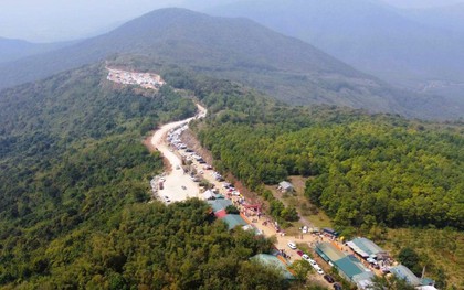 Huyệt đạo thiêng ở Thanh Hóa tạm dừng đón khách