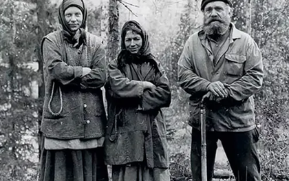 Gia đình tự cô lập giữa rừng sâu từ năm 1936, không biết Thế chiến II đã kết thúc