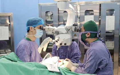 Vi phẫu nối chi thể đứt rời cứu bàn tay tổn thương phức tạp