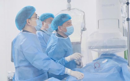 Can thiệp bít thông liên nhĩ qua da thành công cho bệnh nhân người Campuchia