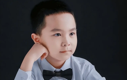 Cuộc sống hiện tại quá đỗi bất ngờ của cậu bé thần đồng 3 tuổi biết hơn 1000 chữ: Gia đình em quá nhìn xa trông rộng!