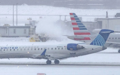 Mỹ: Hơn 15.000 chuyến bay bị gián đoạn do bão mùa Đông