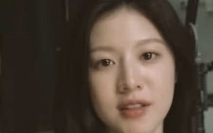 Tình mới của Kim Seon Ho quá giống Kim Ji Won, nói “2 giọt nước” cũng không oan