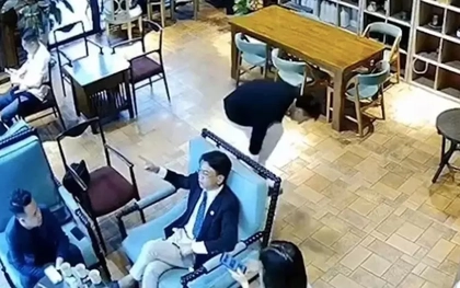 “Tổng tài” không thừa nhận ra lệnh đánh nhân viên quán cà phê