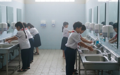 Giám đốc Sở GD-ĐT TPHCM: Để học sinh phản ánh về nhà vệ sinh thì hiệu trưởng cần xem lại