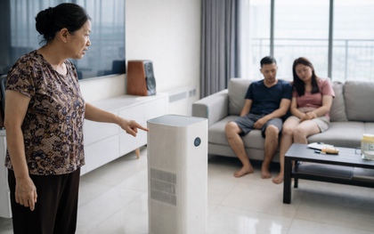 Mẹ chồng càm ràm vì vợ chồng tôi mua máy này tận 10 triệu, nhưng qua mấy ngày ô nhiễm cực độ bà lại im bặt