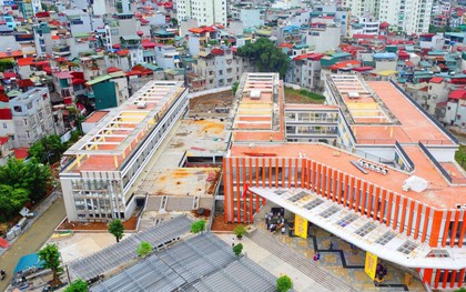 1 trường THPT công lập ở Hà Nội lột xác hoàn toàn: Từ cũ kỹ giờ TO ĐẸP quá đỗi, bước vào mà cứ ngỡ đang đóng phim thanh xuân!