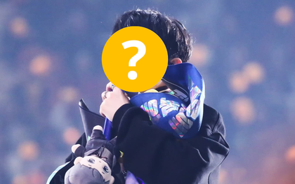 Nam ca sĩ huyền thoại "bốc hơi" khỏi showbiz 5 năm, biệt tăm biệt tích đến người thân cũng không biết ở đâu