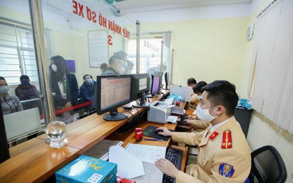 Cục CSGT thông báo tới tất cả chủ ô tô, xe máy đã bán hoặc cho, tặng xe