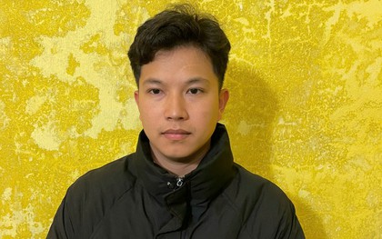 Khám xét nơi ở, bắt đối tượng cầm đầu Nguyễn Văn Hạnh, thu giữ nhiều con dấu