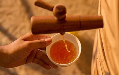 "Giọt tinh hoa" từ biển cả: Khách Tây tấm tắc ngợi khen "hàng Việt Nam là ngon nhất"