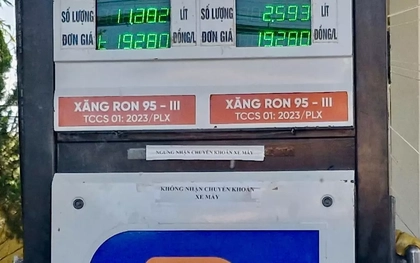 Bất bình một cây xăng 'không nhận chuyển khoản đối với xe máy'